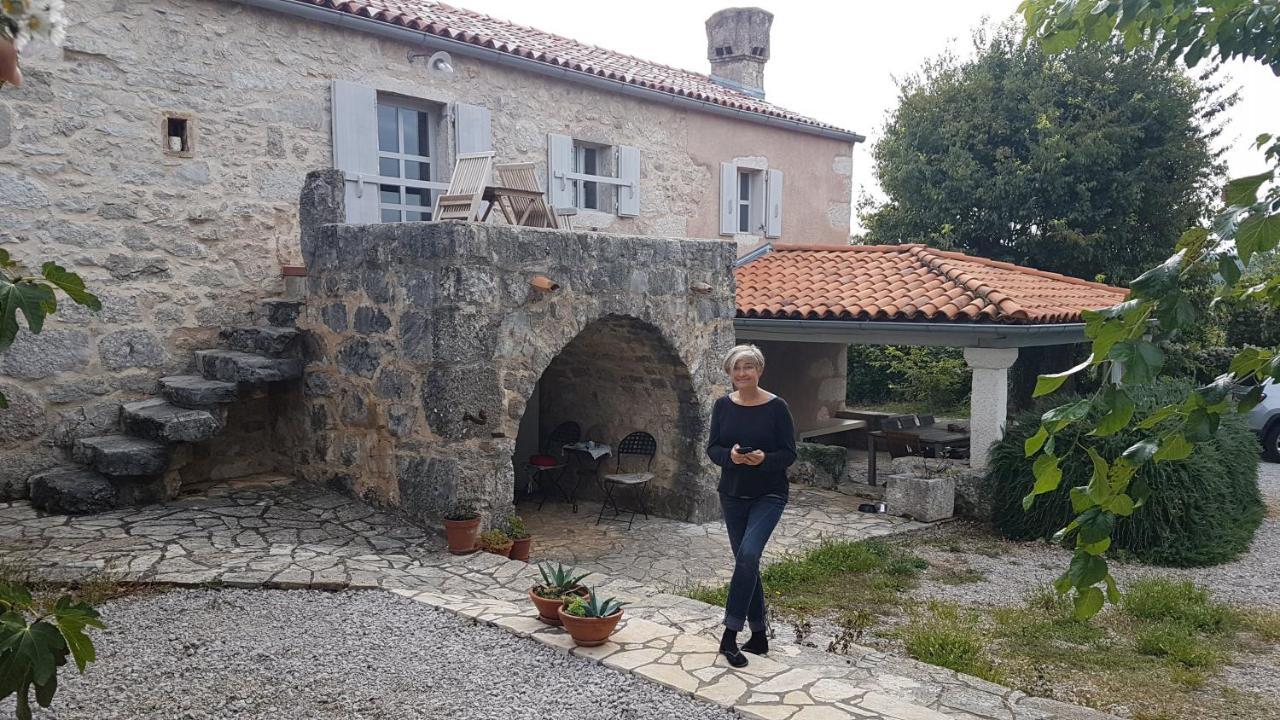 Lovrini Dvori Apartment Brusici Exterior foto